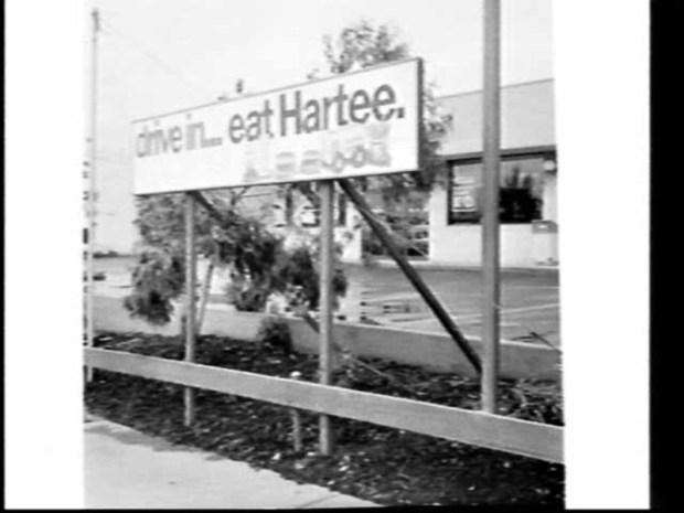 Hartee's Kogarah, November 1973. Image courtesy State Library of NSW.