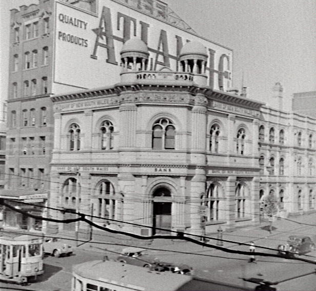 Bank of NSW, 1955. Image courtesy City of Sydney Archives